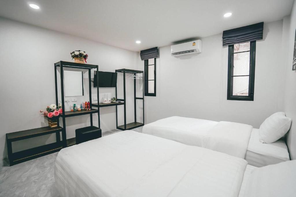 Sky'S House Hotel Chiang Mai Bagian luar foto
